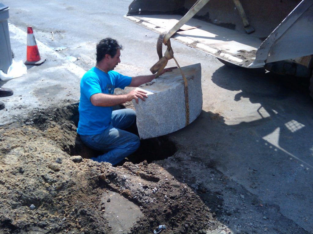 Reinforce Entrance Curb